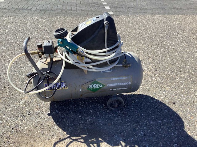 Airpress hlo300/50 luchtcompressor - afbeelding 7 van  14
