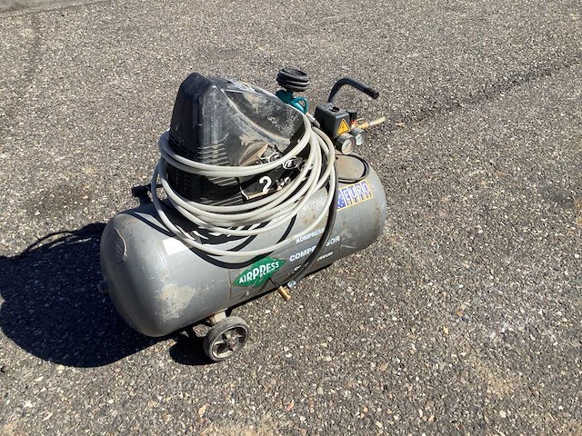 Airpress hlo300/50 luchtcompressor - afbeelding 10 van  14
