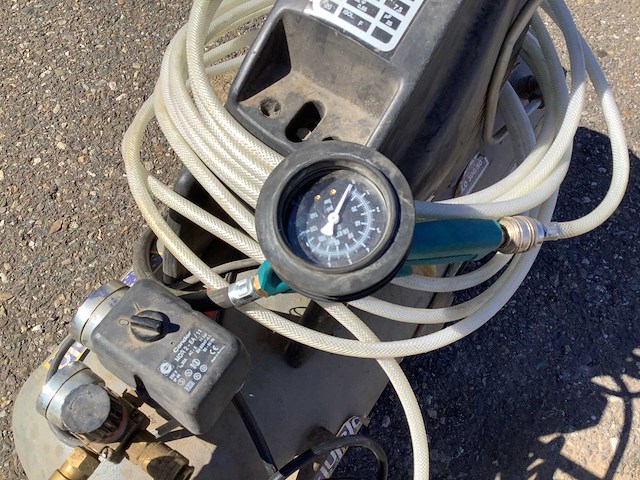 Airpress hlo300/50 luchtcompressor - afbeelding 2 van  14