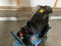 Airpress hogedrukcompressor & nederman slanghaspel - afbeelding 3 van  6