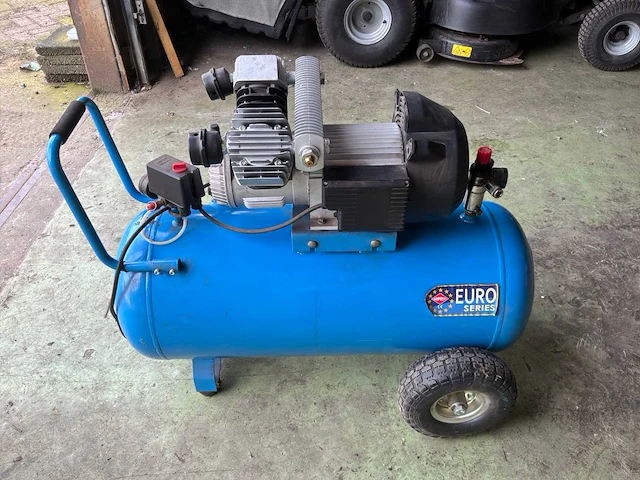 Airpress lm90-350 hogedrukcompressor - afbeelding 5 van  9