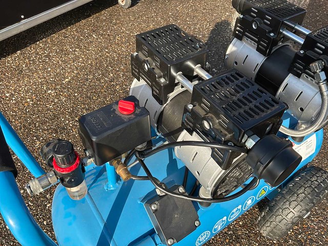 Airpress lmo 50-270 luchtcompressor - afbeelding 6 van  8