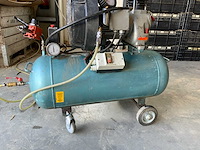 Airpress luchtcompressor met luchttpistool - afbeelding 5 van  8
