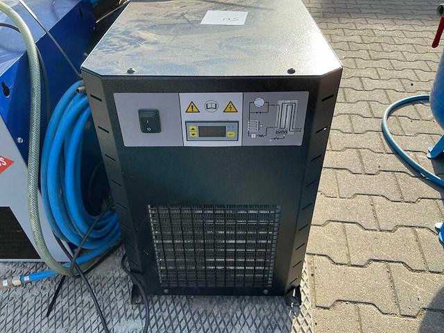 Airpress luchtcompressor met toebehoren - afbeelding 2 van  17