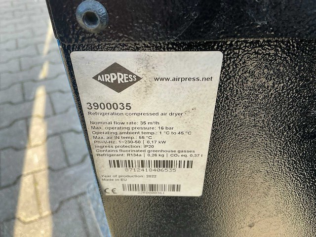 Airpress luchtcompressor met toebehoren - afbeelding 6 van  17