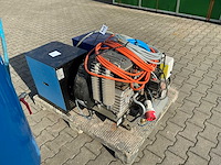 Airpress luchtcompressor met toebehoren - afbeelding 7 van  17