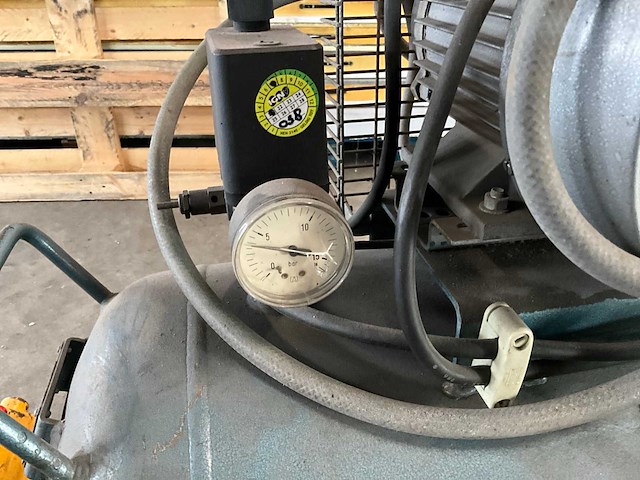 Airpress luchtcompressor - afbeelding 6 van  6