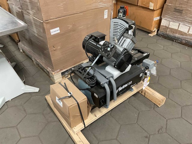 Airstar 22 compressor - afbeelding 1 van  7
