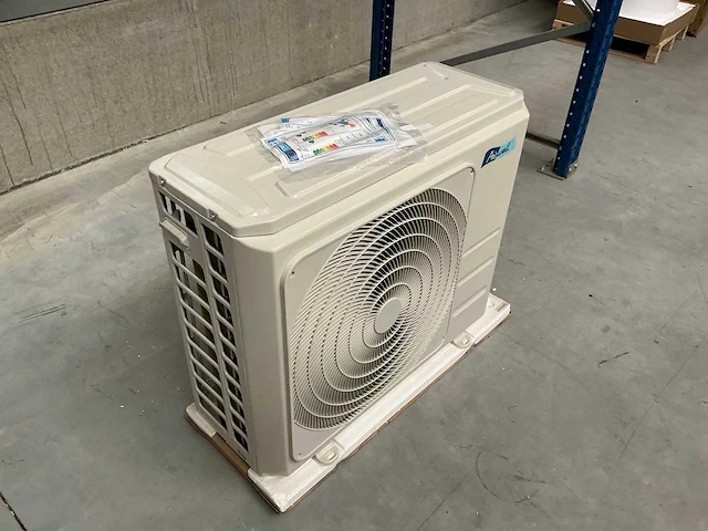 Airwell - aw-ydfa024-h91 - airconditioning buiten unit 340x840x730 mm - afbeelding 9 van  12