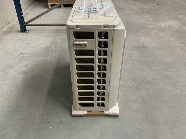 Airwell - aw-ydfa024-h91 - airconditioning buiten unit 340x840x730 mm - afbeelding 11 van  12