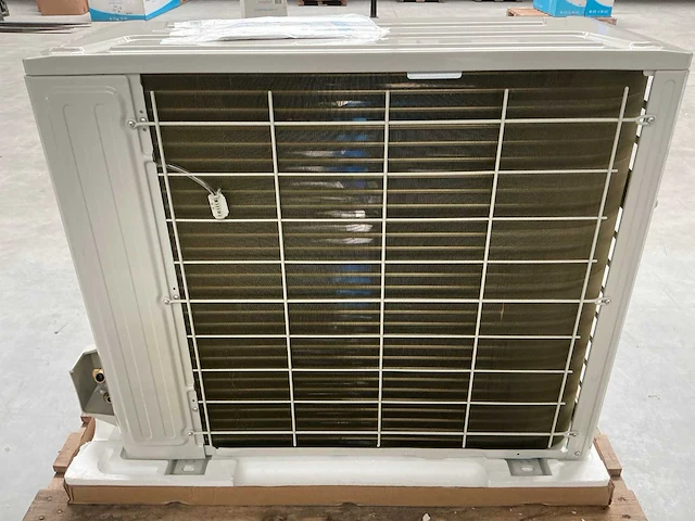 Airwell - aw-ydfa036-h93 - airconditioning buiten unit 410x940x840 mm - afbeelding 11 van  12