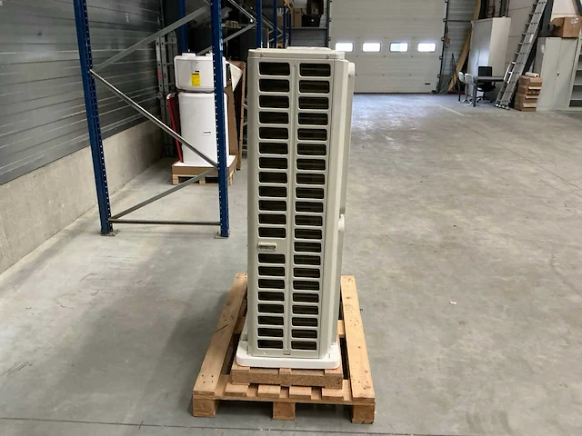 Airwell - aw-ydfa048-h93 - airconditioning buiten unit 410x930x1330 mm - afbeelding 23 van  26