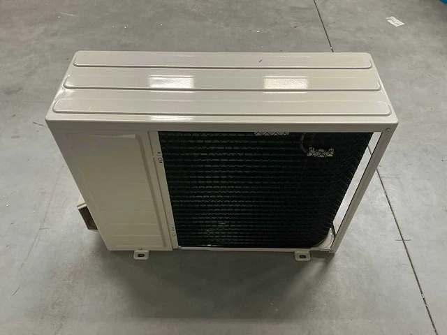 Airwell - awauynd009-h11 - airconditioning buiten unit 280x760x590 mm - afbeelding 2 van  10