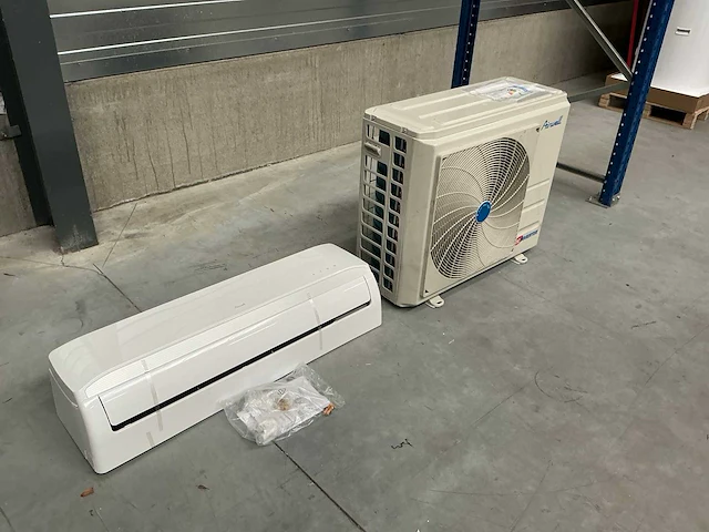 Airwell - awsi-hkd024-n11 / awau-ykd024-h11 - airconditioning binnen en buiten unit (2x) - afbeelding 10 van  21