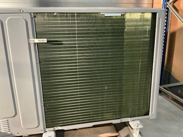Airwell - bdhw-080r-04m25 - warmtepomp - afbeelding 2 van  14