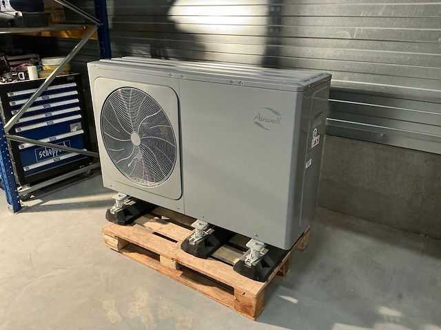 Airwell - bdhw-080r-04m25 - warmtepomp - afbeelding 1 van  14