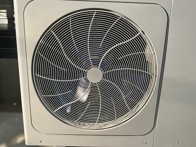 Airwell - bdhw-080r-04m25 - warmtepomp - afbeelding 10 van  14