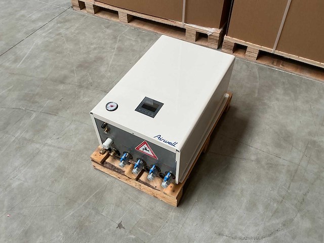 Airwell - pac-bt-ui-10-16kw-h11 - condensor - afbeelding 1 van  12