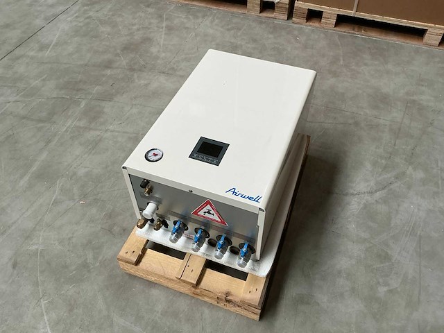 Airwell - pac-bt-ui-4-8kw-h11 - condensor - afbeelding 1 van  12