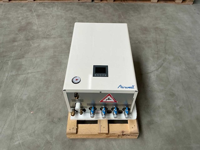 Airwell - pac-bt-ui-4-8kw-h11 - condensor - afbeelding 5 van  12