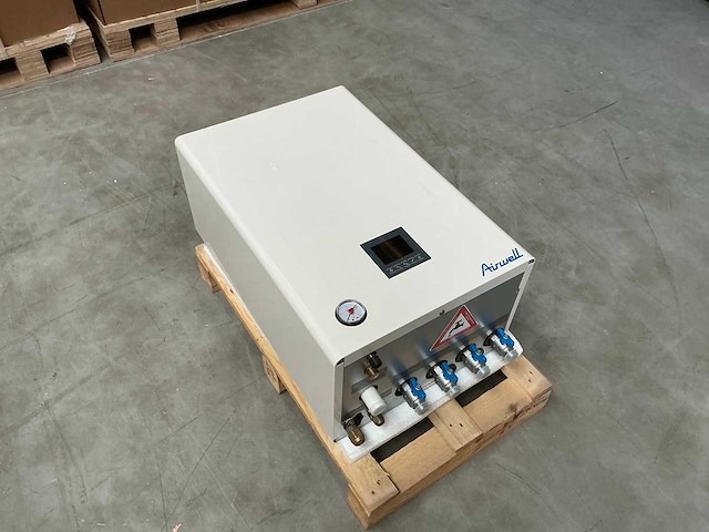 Airwell - pac-bt-ui-4-8kw-h11 - condensor - afbeelding 6 van  12
