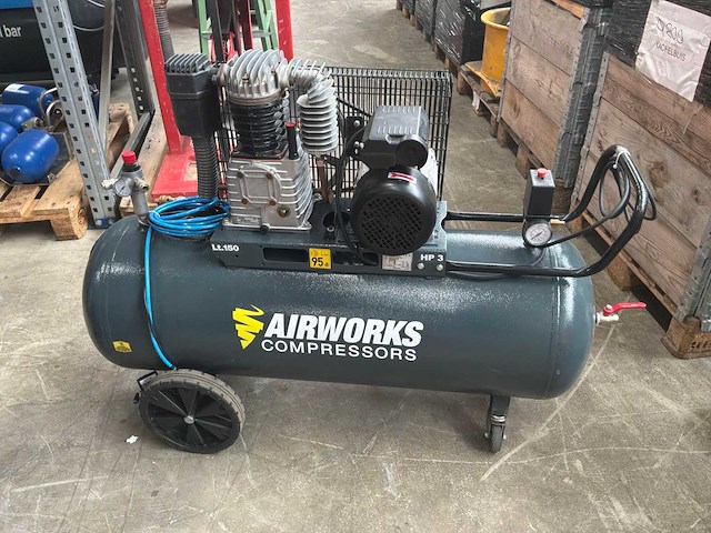 Airworks lt150 zuigercompressor - afbeelding 3 van  4