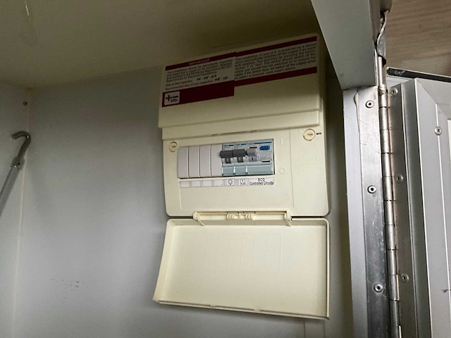 Aixam - mega - foodtruck - mobiele espresso wagen - 2007 - afbeelding 17 van  27