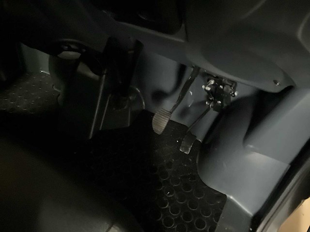 Aixam - mega - foodtruck - mobiele espresso wagen - 2007 - afbeelding 25 van  27