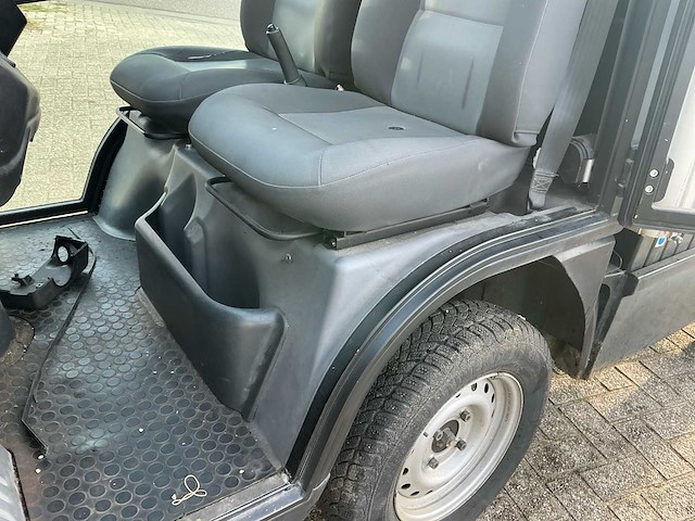 Aixam-mega electric e-worker - afbeelding 14 van  37