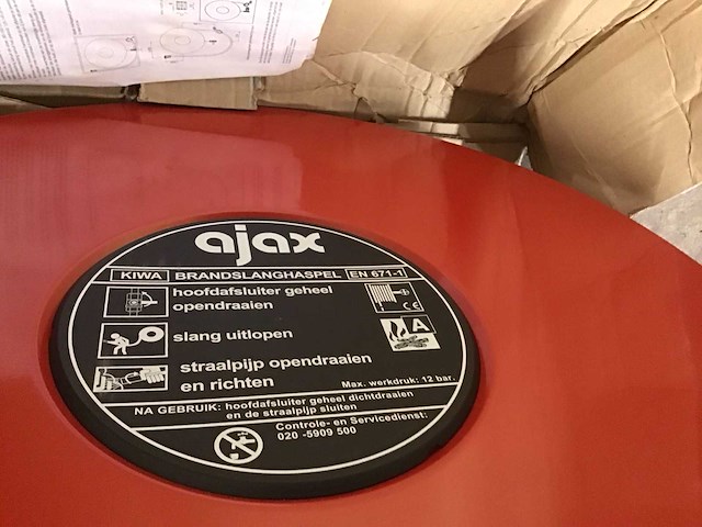 Ajax chubb en 671-1 brandslanghaspel - afbeelding 2 van  3