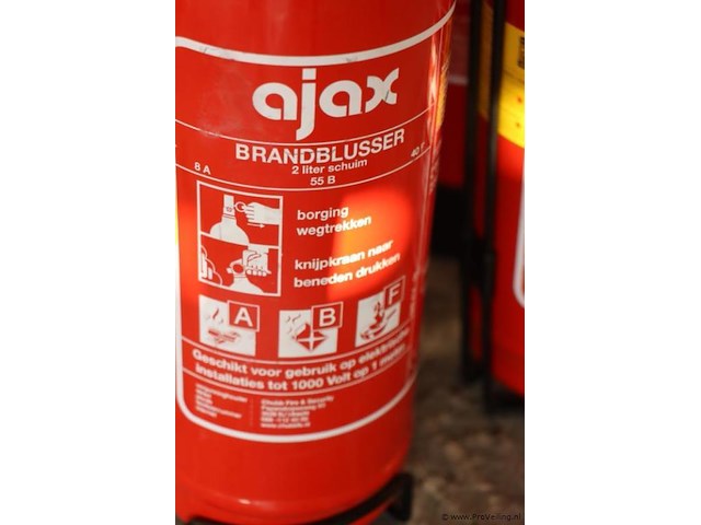 Ajax schuimbrandblussers, 2 & 6ltr schuim - 5 stuks - afbeelding 3 van  5