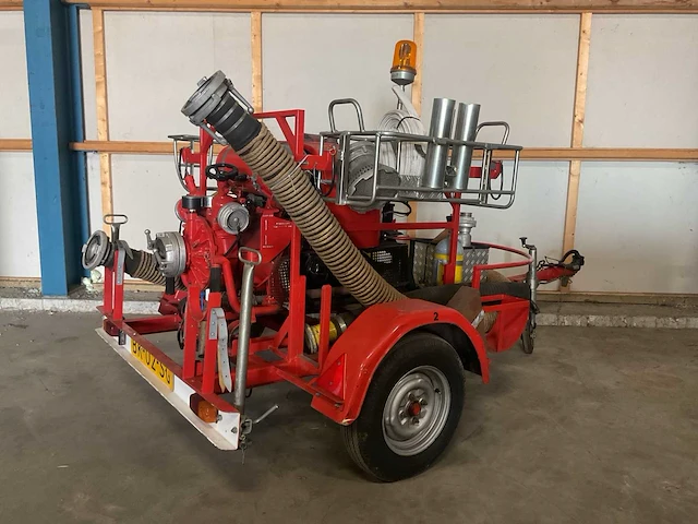 Ajax / ziegler mobiele brandblusinstallatie - afbeelding 10 van  11