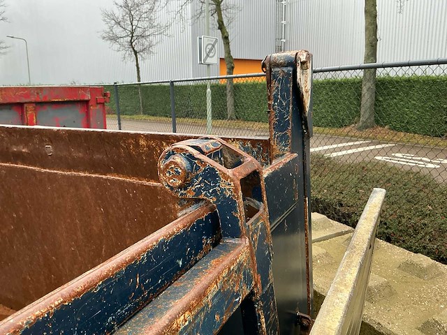 Ajk 19m3 haakarm / kabel container/grondbak met milieu kleppen - afbeelding 8 van  18