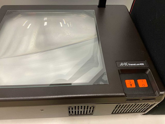 A+k translux 400 overheadprojector - afbeelding 3 van  5