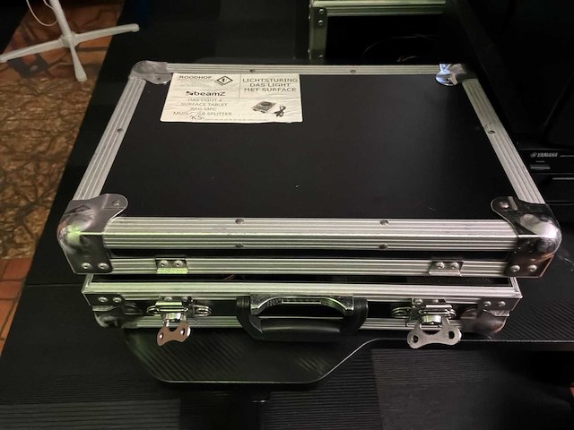 Akai apc mini usb-midi controller - afbeelding 5 van  5