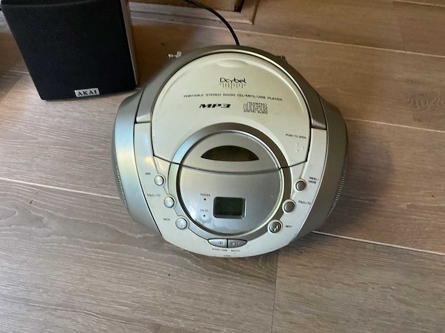 Akai, dcybel radio cd spelers - afbeelding 2 van  4