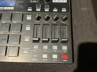 Akai mpd226 midi sample unit - afbeelding 2 van  2