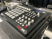 Akai mpd32 digitale mengtafel - afbeelding 2 van  6