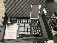 Akai mpd32 digitale mengtafel - afbeelding 4 van  6