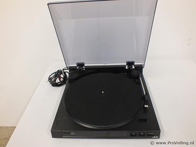 Akai platenspeler - afbeelding 2 van  2