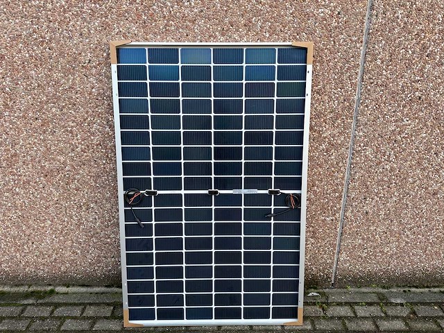 Akcome - set van 12 zonnepanelen (430 wp) - goodwe 5k omvormer - afbeelding 3 van  9