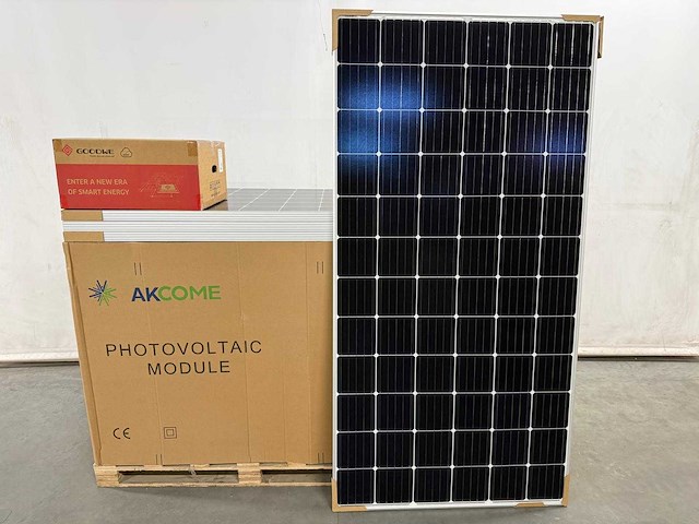 Akcome - set van 30 zonnepanelen (380 wp) - goodwe 10 kw omvormer - afbeelding 1 van  10