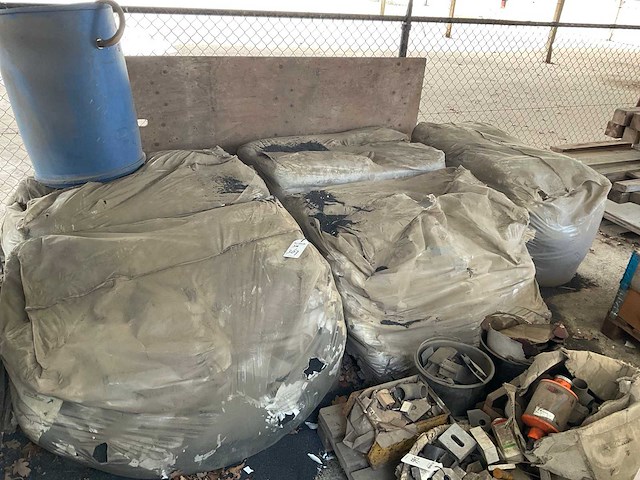 Akdolit hydrolit-mn filtermateriaal voor mangaanverwijdering in waterzuiveringsinstallaties - afbeelding 1 van  2