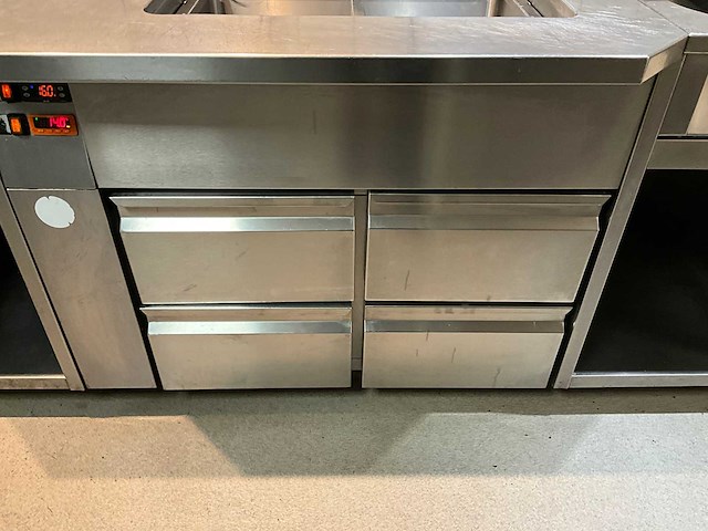 Ake-ideal - koelwerkbank en saladettelijn (c) - afbeelding 7 van  9