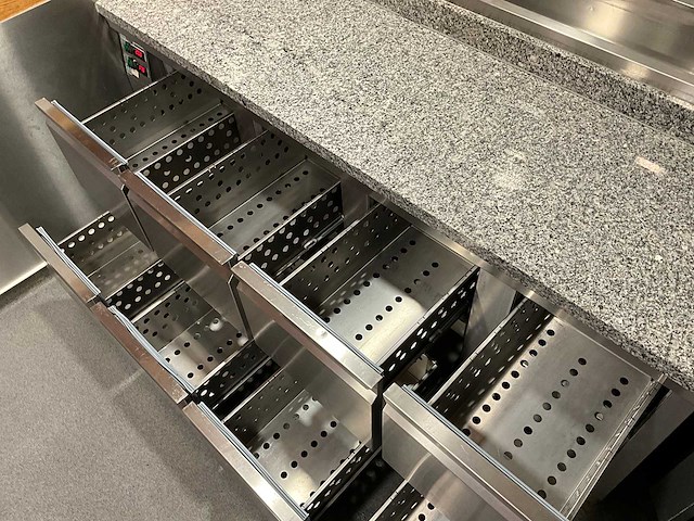 Ake-ideal - pizza-koelwerkbank - afbeelding 9 van  10