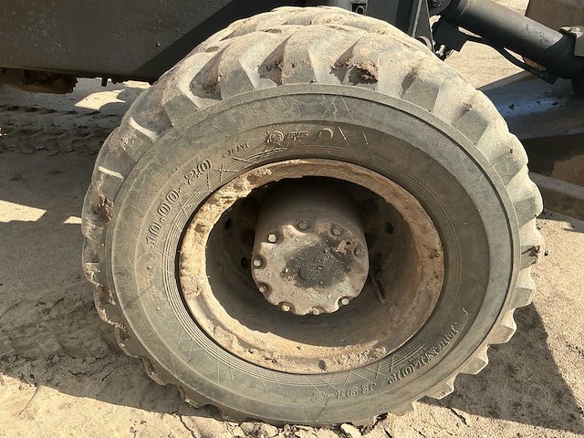 Akerman h7mc banden graafmachine - afbeelding 16 van  38