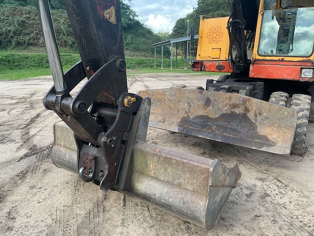 Akerman h7mc banden graafmachine - afbeelding 36 van  38
