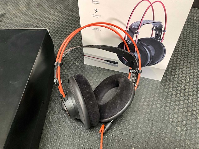 Akg k712pro koptelefoon - afbeelding 4 van  5