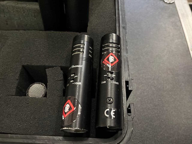 Akg / skytronic / behringer drumkit (10x) - afbeelding 2 van  4