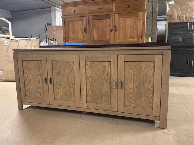 Akira dressoir - afbeelding 1 van  13